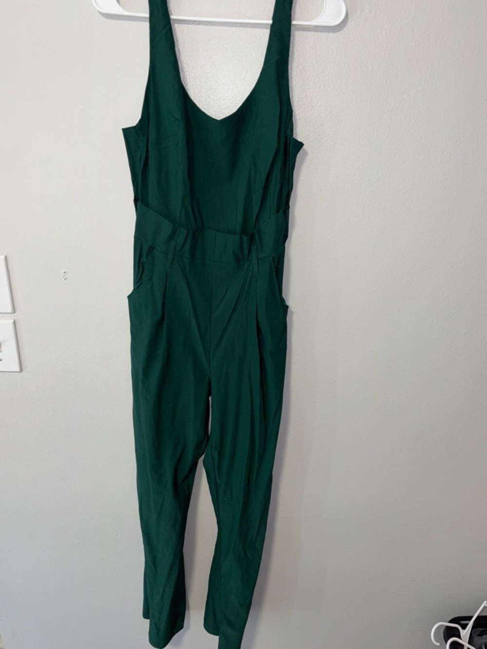 Sleeveless Emerald Green Jumpsuit - Tailored High-Waist